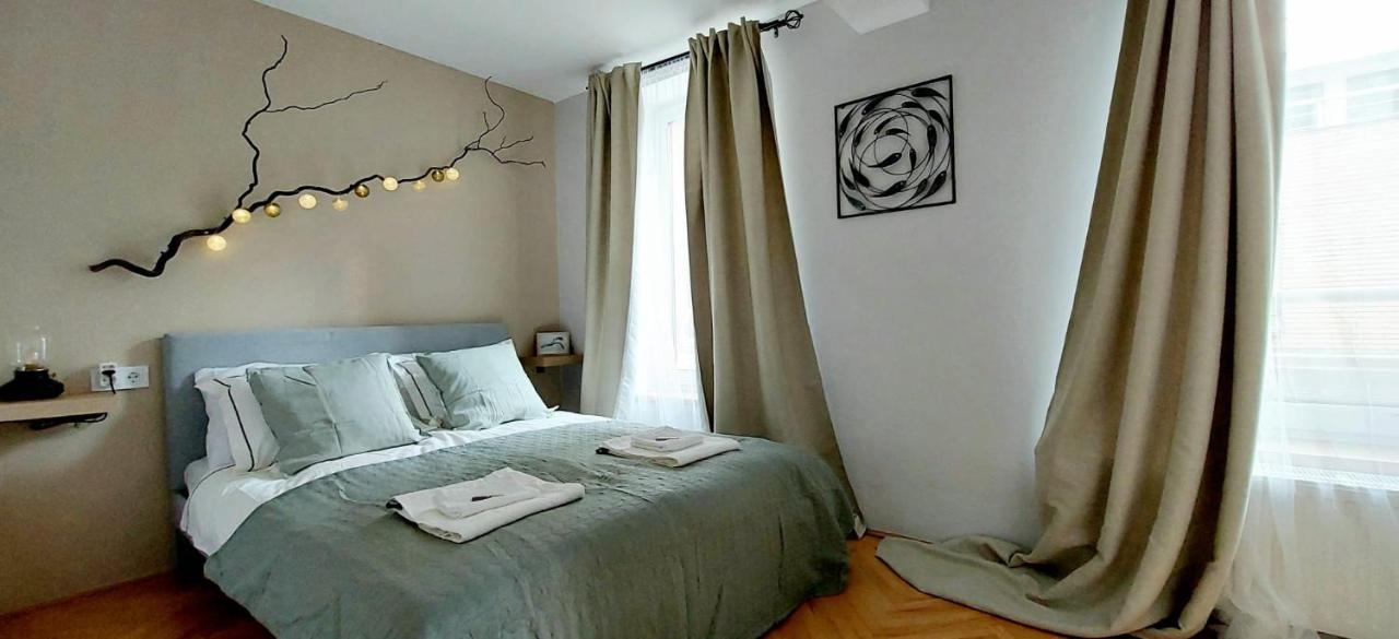 A+ Budapest Downtown Apartments Екстер'єр фото